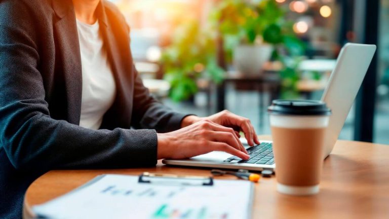 Pensamento Estratégico na Era da IA: Unindo Branding, Dados e Tecnologia